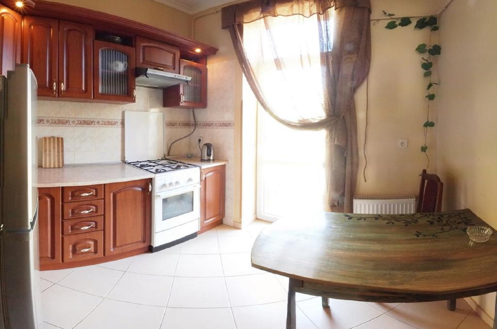 לבוב Apartments In Old City מראה חיצוני תמונה